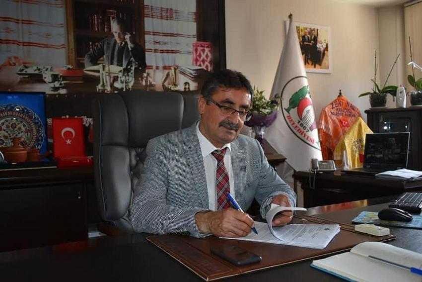 Karacasu Belediye Başkanı İnal’dan fıkralı gönderme