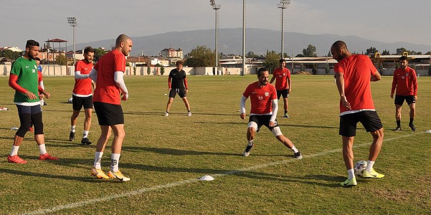 Naz Naz, Belediye Kütahyaspor Hazırlıkları Devam Ediyor