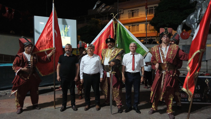 KUYUCAK’TA MEHTER TAKIMLI 15 TEMMUZ GECESİ