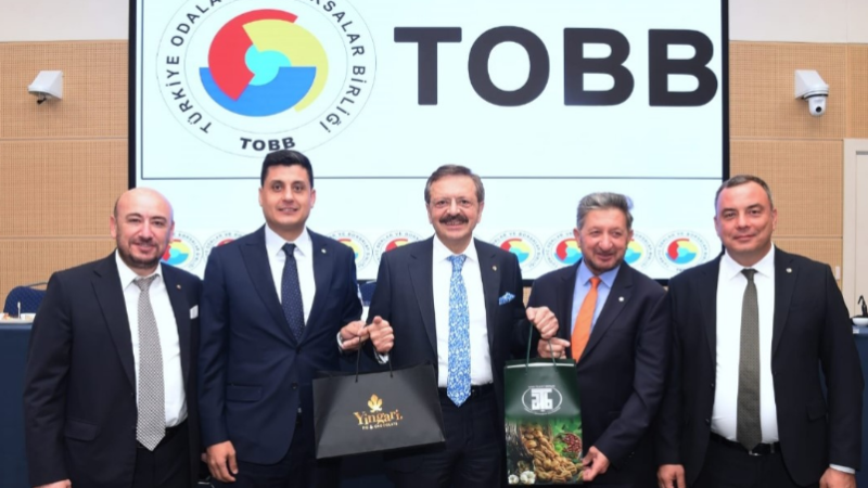 TOBB Ege Bölgesi toplantısı Ankara İkiz Kulelerdeki birlik merkezinde yapıldı