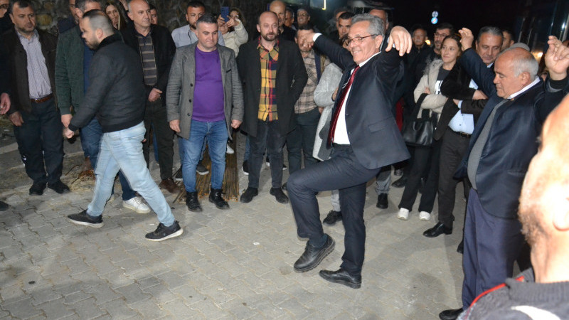 TETİK, IŞIKLAR'DA BAŞKAN GİBİ KARŞILANDI 