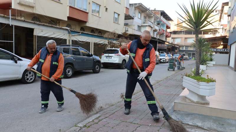 Nazilli Belediyesi’nden eski sanayi bölgesinde kapsamlı temizlik