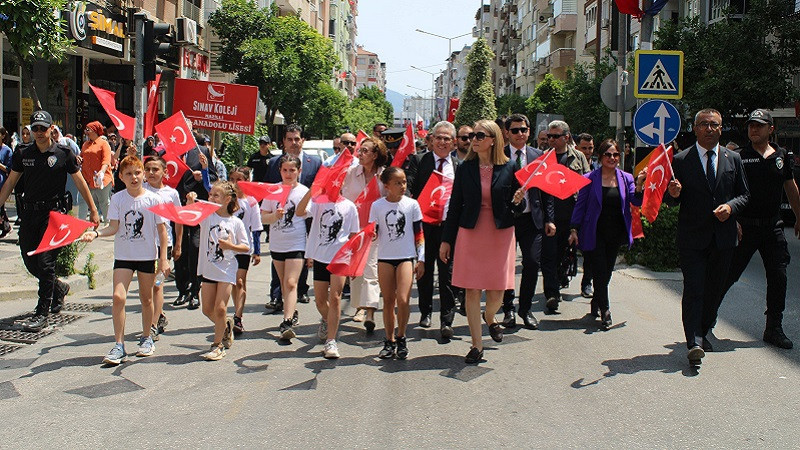 19 Mayıs Atatürk’ü Anma, Gençlik ve Spor Bayramı Nazilli’de coşkuyla kutlandı