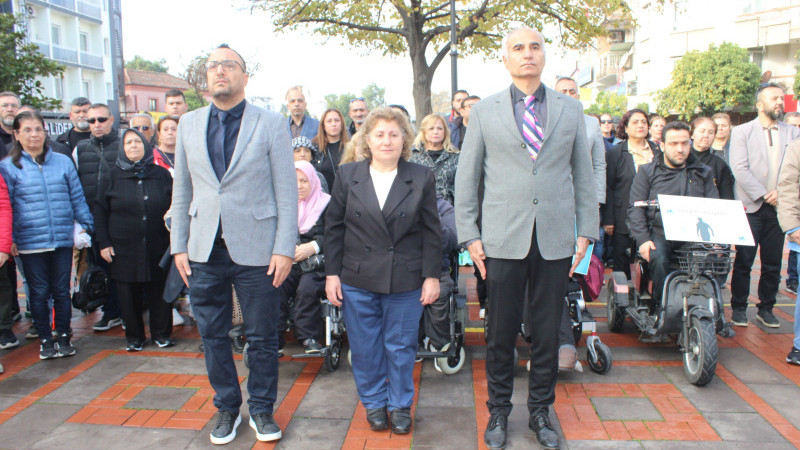 Nazilli’de Engellilerden Protokole Tokat Gibi Tepki