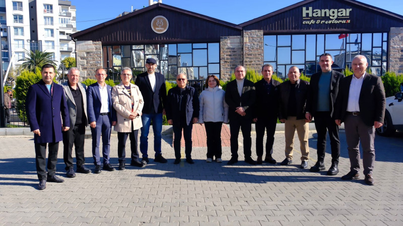CHP’li Belediye Başkanları Nazilli’de Birlik ve Dayanışma Mesajı Verdi