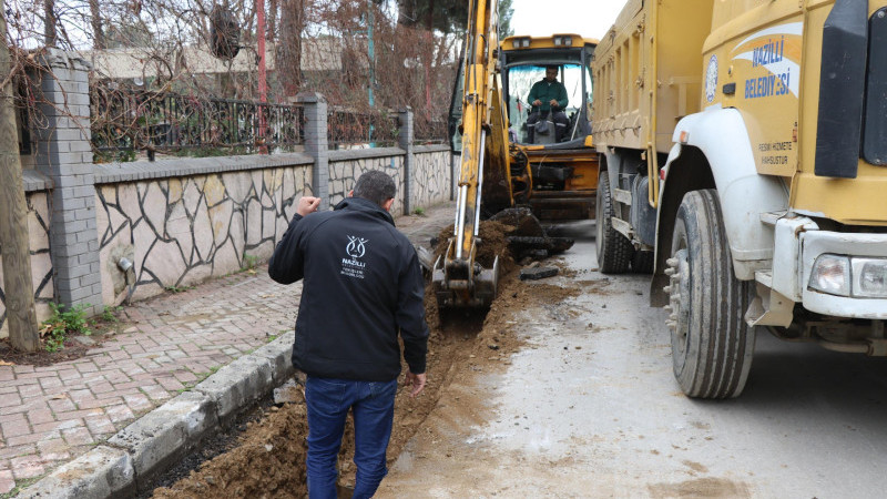 Nazilli’de yarım asırlık içme suyu hatları yenileniyor
