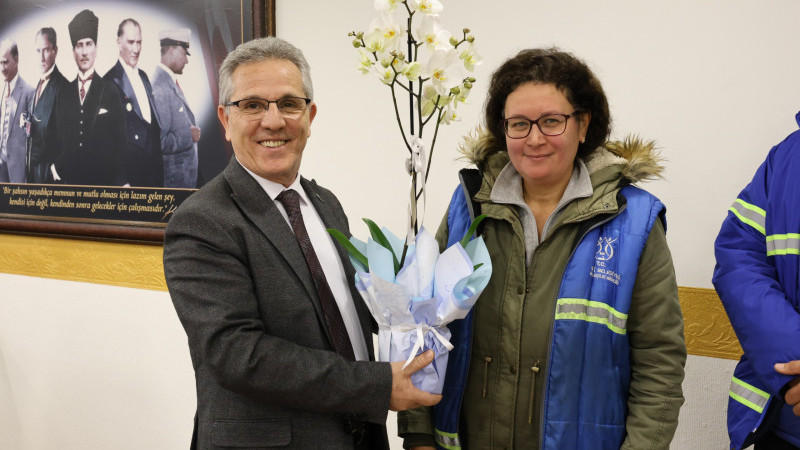 Belediye personellerinden Başkan Tetik’e teşekkür