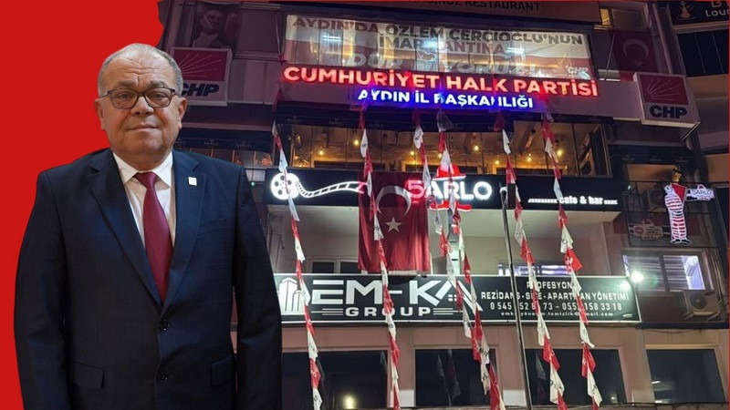 Ak Parti Bayrakları Kaldırılmayınca CHP’ de Bayrak Asmaya Başladı