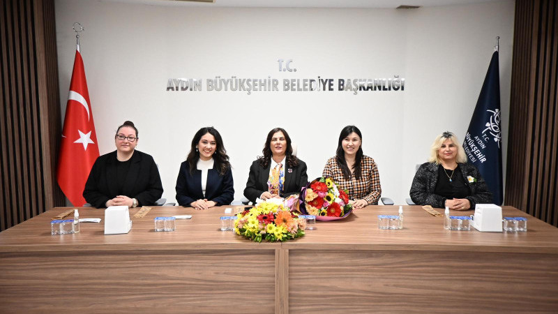BAŞKAN ÇERÇİOĞLU’NA AK PARTİ AYDIN İL KADIN KOLLARI’NDAN ZİYARET