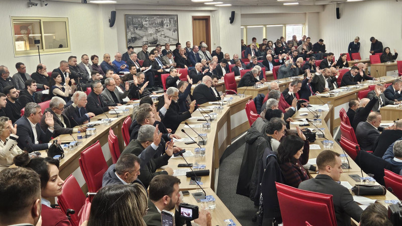 CHP BORÇLANMAYA DUR DEDİ